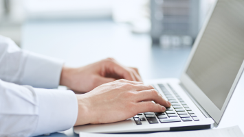 返信は24時間以内（土日祝も可）